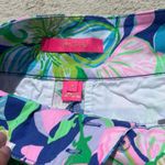 Lilly Pulitzer 4" Kaden Stretch Short in Multi Beak Calm Carry On Photo 2