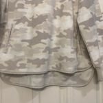 Green Tea Khaki Camo Xl Women’s Fleece Pullover Sweater. 2459 Gray Photo 3