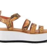 Platform sandals by Nest brand sneak print 1.5 inch high super cute Brown Size 7 Photo 1
