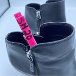 Frye  Judith Women's Black Leather Zip Ankle Bootie Boots - Size 6.5 minimalist Photo 8