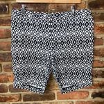 Mario Serrani  Italy Black & White Comfort Bermuda Stretch Shorts Women's Size 14 Photo 0