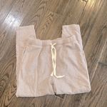 Universal Threads Universal Thread Tan cozy Joggers Soft Relaxed Fit size small with pockets Photo 0