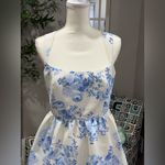 SACHIN + BABI BHLDN Anthropologie Blaine
Taffeta Blue Floral Dress Size US 6 Photo 2