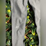 Under Armour  Gray Leggings Size S Photo 1