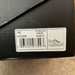 Shu Shop  Sneakers Photo 4