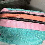 Betsey Johnson weekender double zip make-up/toiletries bag Photo 4