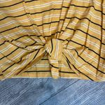 No Boundaries NWT NoBo Women’s XXL / 2X Yellow Striped T-Shirt with Knot Detail Short Sleeves Photo 2