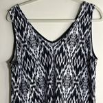 Paper Moon Black and White Patterned Sleeveless top size XL‎ Photo 4