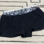 Forever 21 running shorts Photo 3