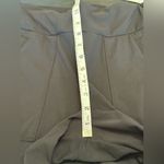 Athleta Headlands Hybrid Cargo Mid Rise Hiking Leggings Size 10 Photo 9