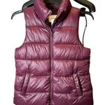 Old Navy Maroon Women's Puffer Vest, Size Small Photo 0