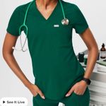 FIGS  Hunter Green Catarina Scrub Top S Photo 4
