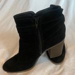 Universal Threads black booties Photo 0