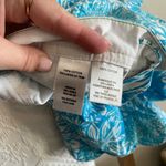Lilly Pulitzer blue & white floral pattern cotton scalloped the buttercup shorts Photo 5