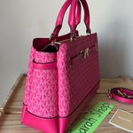 Michael Kors Purse Photo 3