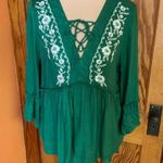 Spense bright green embroidered bell sleeve peasant top Size L Photo 3