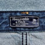 Abercrombie & Fitch 🆕 Floral Embroidered Blue Denim Skirt Photo 7