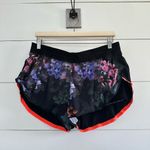 Lululemon Women’s 10 Black Pump It Up Spring Has Sprung Shorts Photo 0