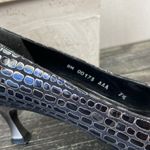 Stuart Weitzman Black & Silver Print Point Toe Pump Kitten Heel Shoes
7.5 Photo 4