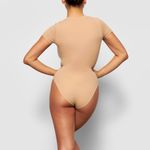 SKIMS Fits Everybody Short Sleeve Crewneck T-Shirt Bodysuit Nude Size Large Photo 1