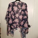 Floral oversized kimono blue and pink women’s size small Photo 1