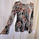 Dantelle Floral bell sleeves Blouse Size Medium Photo 1