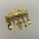 Costume Brooch Pin Gold Tone Photo 1