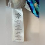 Athleta Women’s Vibrant Blue Patterned Swimwear Top Size 34 B/C Photo 5