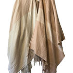 SOIA & KYO Fringe Blanket Wrap Shawl Poncho Cream Pink One Size Classic Modern Photo 0
