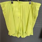Old Navy NWOT Black and Neon Yellow Active Shorts Size 4XL Photo 2