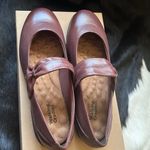 Walking Cradles brown leather maryjane size 9 W Photo 5