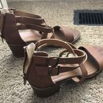 Kohls Brown Leather Soft Sandals Photo 0