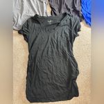 Old Navy Lot of maternity short sleeve T shirts basics short sleeve tees neutrals medium Photo 1