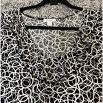 Dress Barn  Size 3X Top Blouse Black White Geometric Ruffle‎ Neck Short Sleeve Photo 2