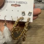 EUC Fashion Earrings 2 Pack Set ( 3 Studs, 3 Medium Hoops, 2 Dangle) Gold Photo 4