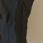 barney's new york Barney’s New York black silk sleeveless peplum top sz L Photo 4