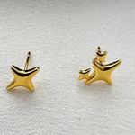 Asymmetry Tiny Four Photo 0