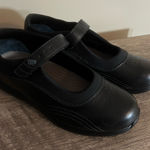 Drew Rose Mary Jane Leather Shoes accommodates orthotics retail $160+ Photo 0