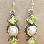 Boho Emerald and Pearl Earrings Silver Photo 0