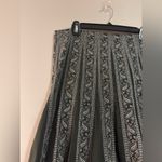 EUC Silkland Green and White Embroidered Paisley Lined Skirt size 12 Photo 1