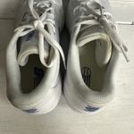 New Balance Women's Size 9.5 FuelCell 996v5 White Navy Women's Tennis Running Photo 7