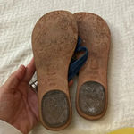 Brighton  “onyx” sandal blue braided leather tan soles crystal medallion size 6.5 Photo 4