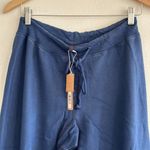 SKIMS  Lightweight Fleece Shrunken Jogger in Washed Navy, Size Medium Photo 6