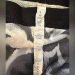 Lululemon Wunder Under Pant*SE Dance Pretty Plume Angel Wing Black Size 4 Photo 3