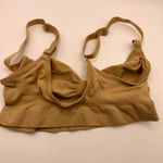 SKIMS  Seamless Sculpt Bralette Size Small / Medium Photo 1