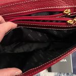 NWOT Arcadia Red and Gold Crossbody Bag with Chain Strap Photo 13