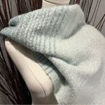 🌺MER SEA PLUSH GREEN AND WHITE OVERSIZED SHAWL SCARF 🌺 Photo 2