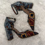 Gianni Bini 6.5 Bronlynn Ankle Strap Chunky Heel Jewel Tones Folk Art Design New Photo 1