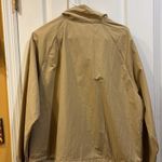 Lou & grey LOU GREY TAN MYLON RAIN JACKET
NWTS SIZE XL 2 SIDE POCKETS FULL ZIPPER NO HOOD Photo 6