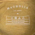 Magnolia Yellow Short Sleeve‎ Tee Size M Photo 3
